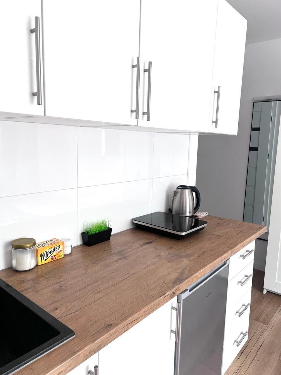 Quiet Apartment Near The Park, Metro, Centre, Wi-Fi - By Hik Apartments Varsóvia Exterior foto