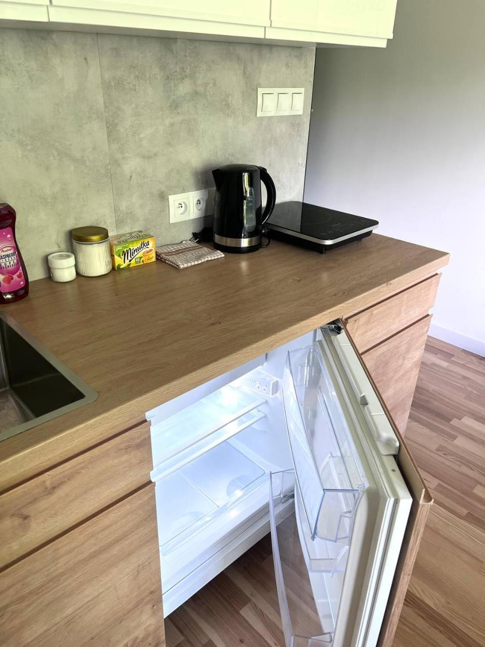 Quiet Apartment Near The Park, Metro, Centre, Wi-Fi - By Hik Apartments Varsóvia Exterior foto
