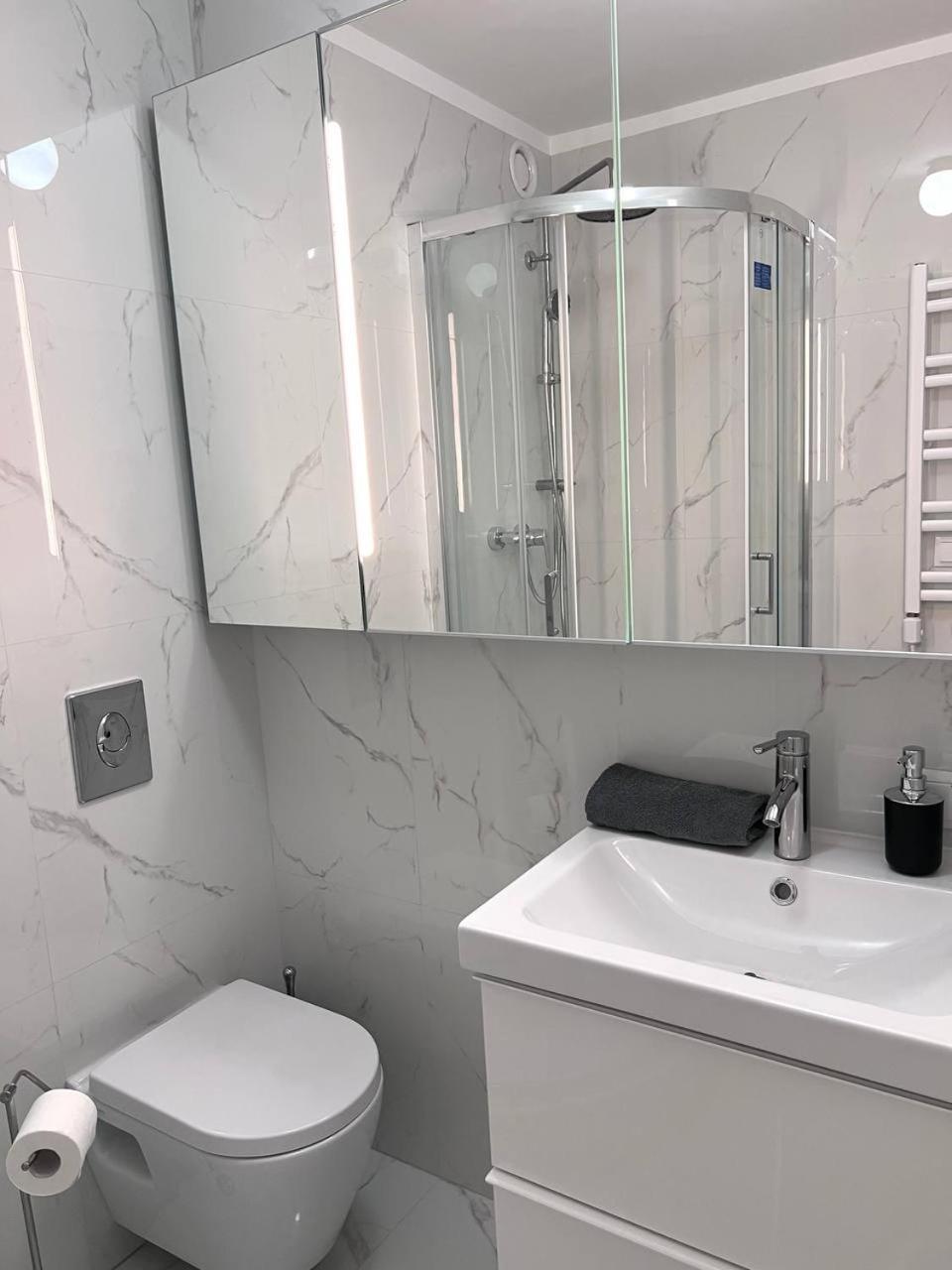 Quiet Apartment Near The Park, Metro, Centre, Wi-Fi - By Hik Apartments Varsóvia Exterior foto